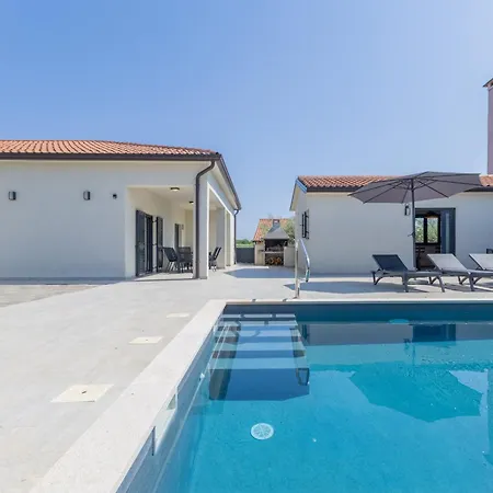 Casa Perla Villa *